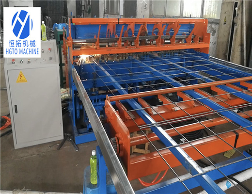 PLC fabriquant le fil soudé automatique Mesh Machine 380v50hz